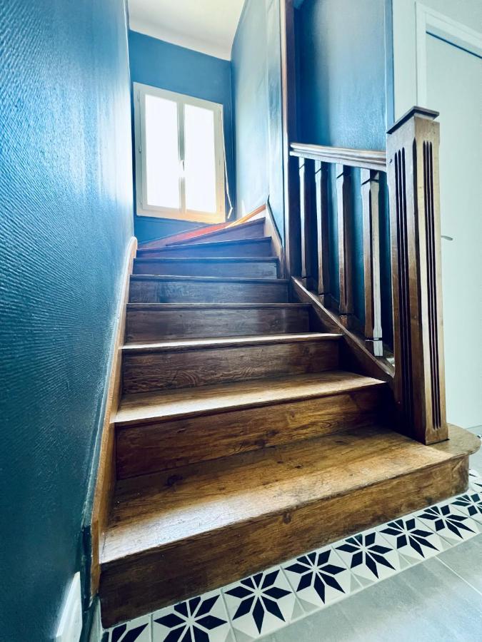 Le Theodore: Charming With Parking Near Station Apartment
