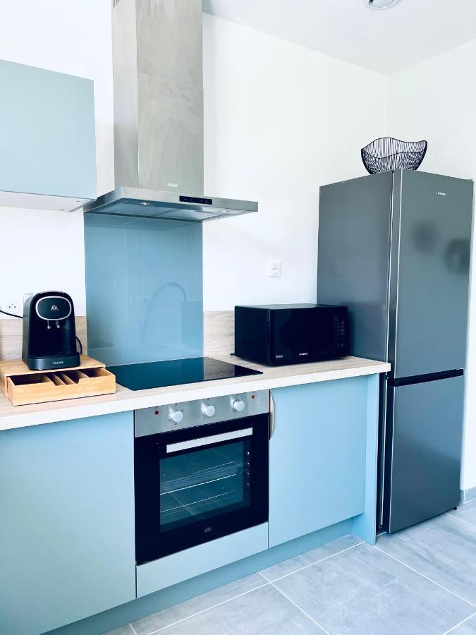 Le Theodore: Charming With Parking Near Station Apartment *